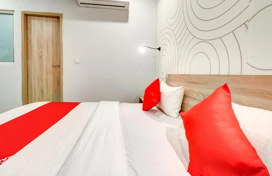 Hotel O Jps Grand Hotel-1